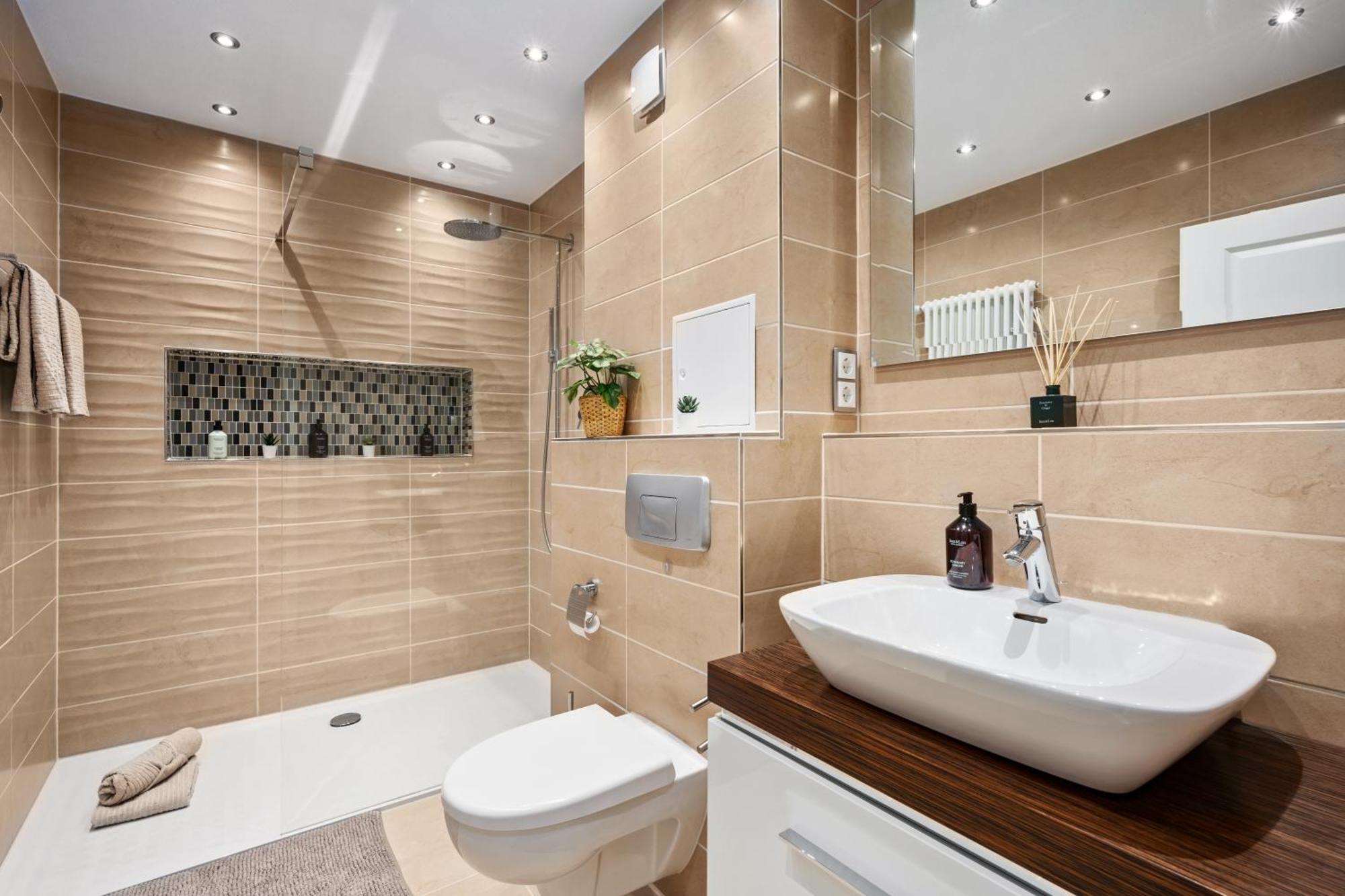 Edler Wohnraum Schwanenteich-Suite Mit Balkon, Kaffeevollautomat, Lift & Parkplatz Zwickau Exterior foto